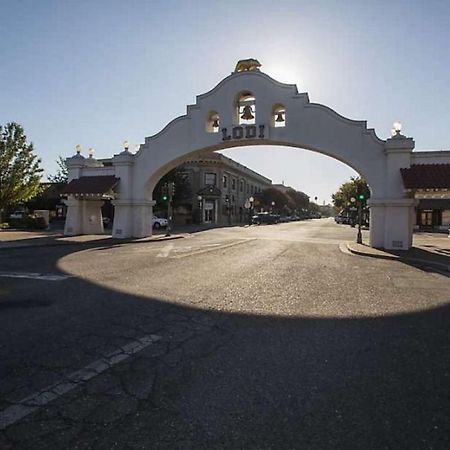 Bordeaux Inn Lodi Εξωτερικό φωτογραφία